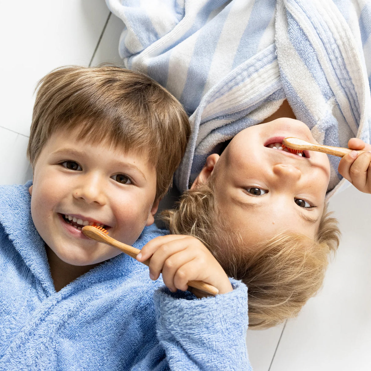 Barnetannbørste i bøk fra Georganics