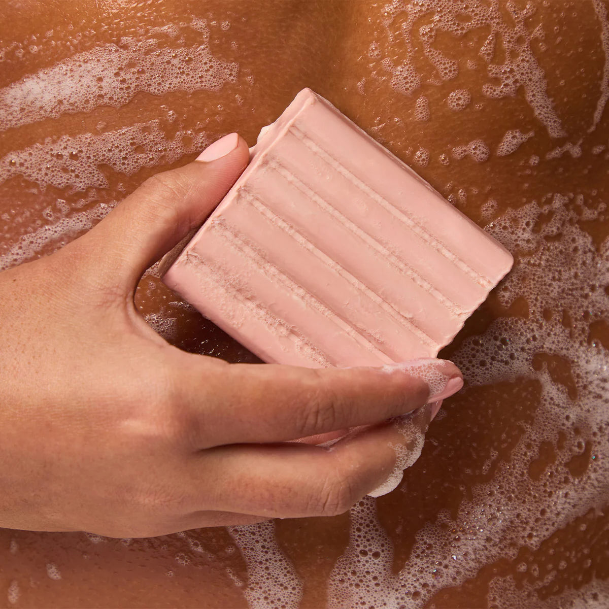 Kitsch Cleansing Tart Cherry Body Wash
