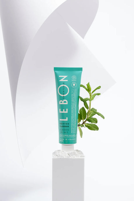ESSENTIELS Fluorfri Økologisk Tannkrem - Classic Mint fra Lebon