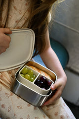 Matboks i Rustfritt Stål Confetti fra The Cotton Cloud